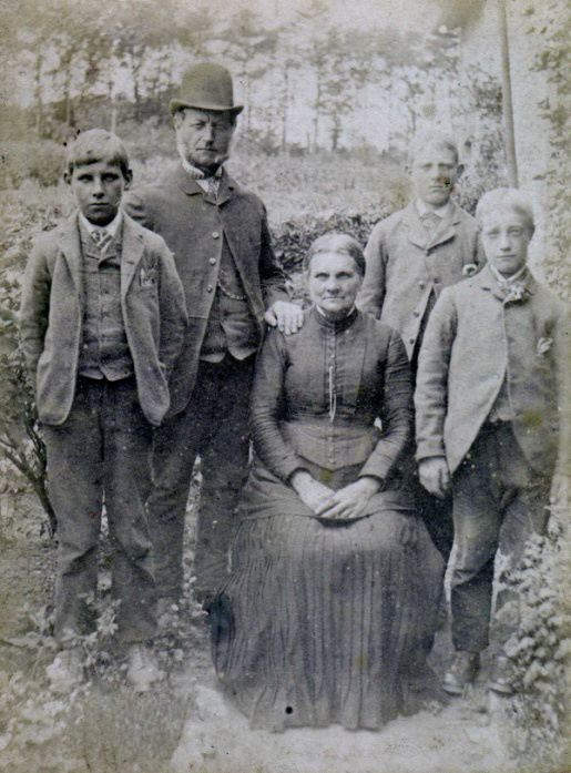 John Linge, his wife Ann and family
